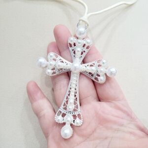 Brand New Top Fashion White Leather Pearl Cross Necklace